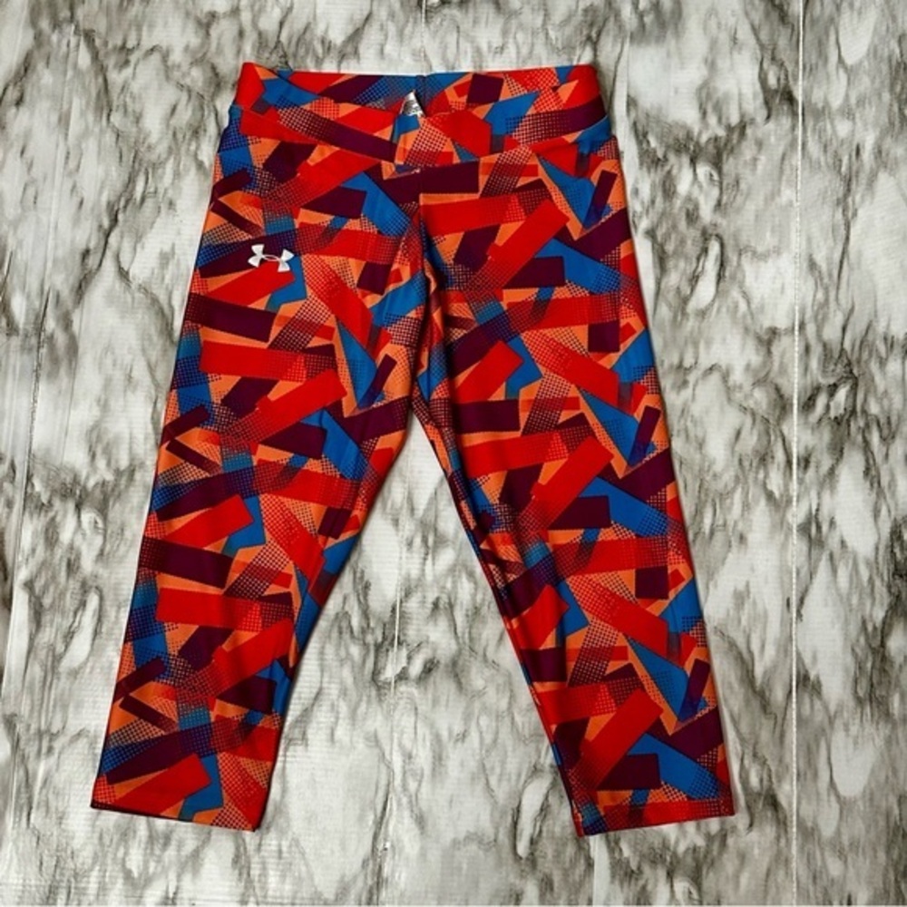 Under Armour Red Blue Orange Geometric Capris Leggings Y2K Workout Confetti